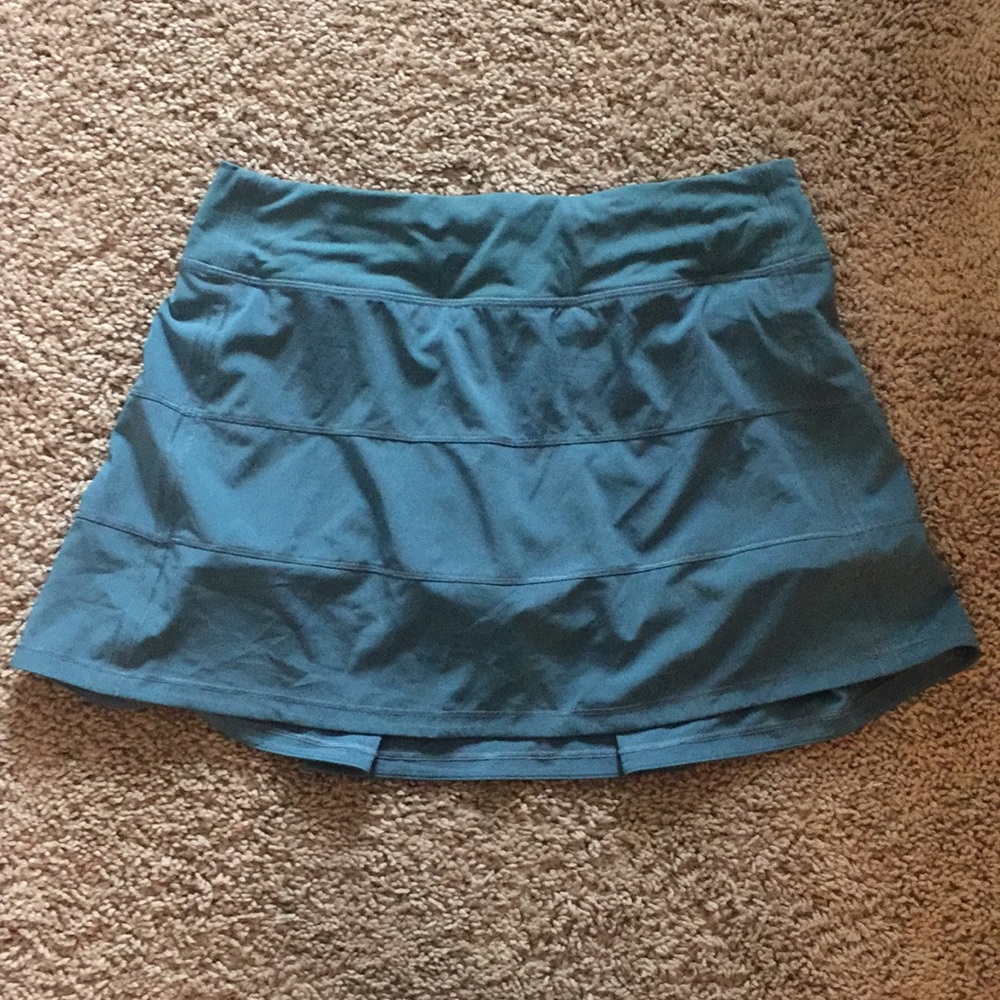 Lululemon tennis skirt womens sz 6